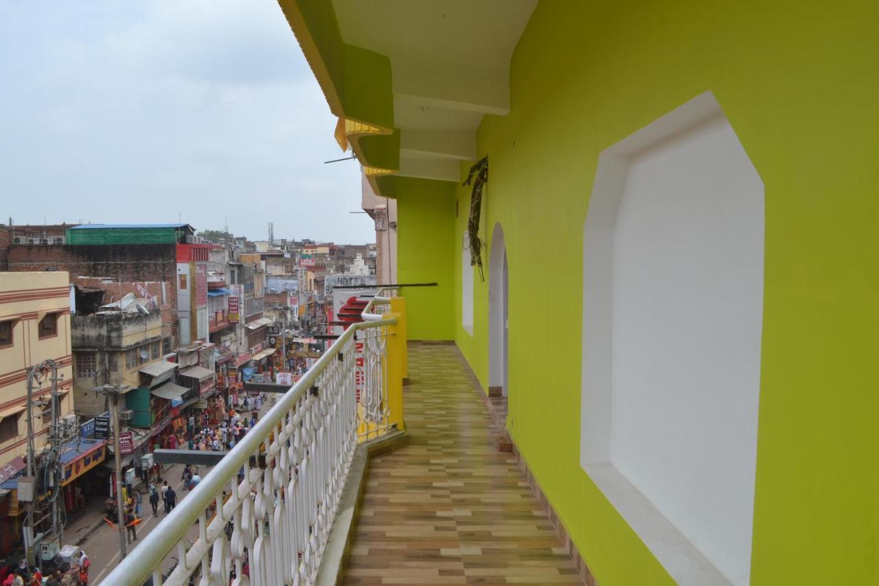 Hotel Samman Varanasi Exteriör bild